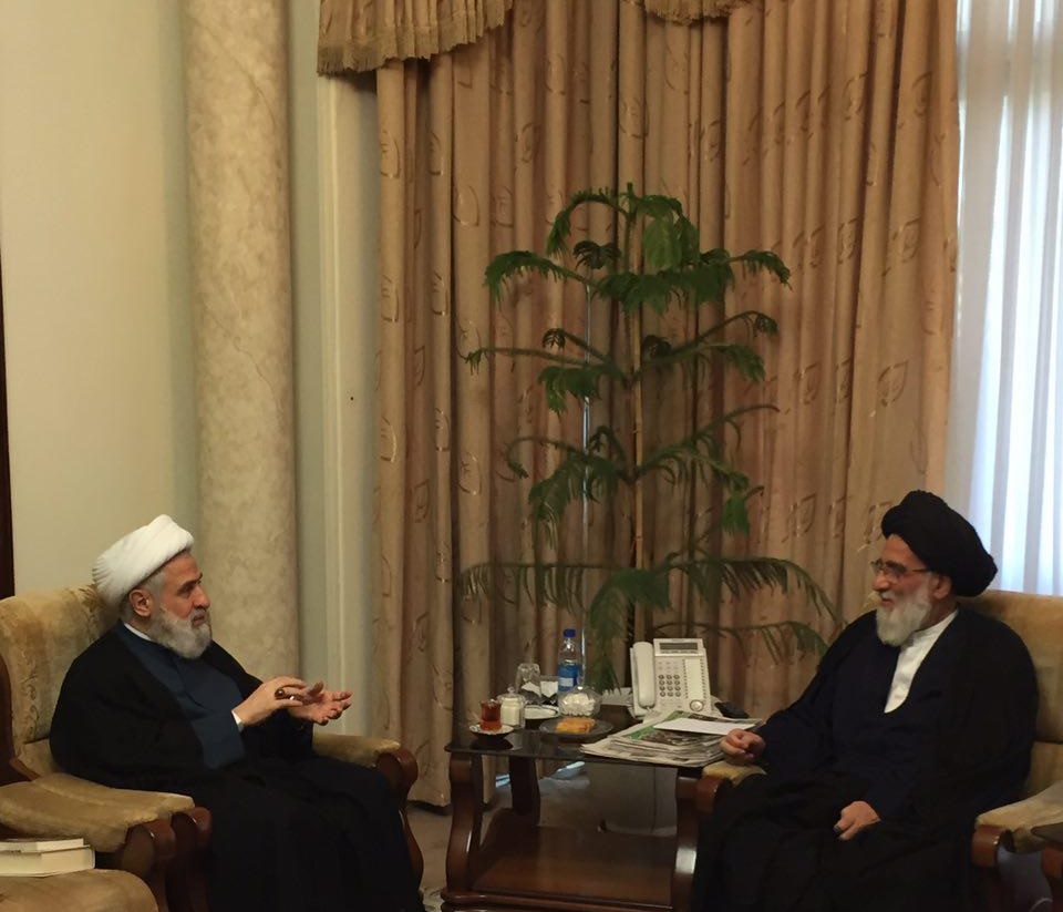استقبل سماحة آية الله العظمى السيد محمود الهاشمي(حفظه الله) في مكتبه بطهران حجة الاسلام والمسلمين الشيخ نعيم قاسم نائب الأمين العام لحزب الله اللبناني